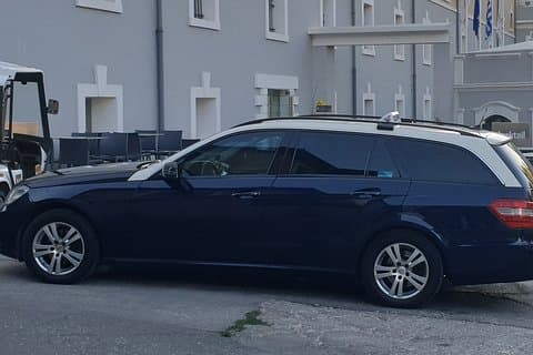 Thessaloniki city from or to SKG airport transfer