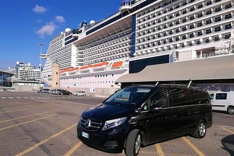 Civitavecchia Port to Fiumicino Airport with 3 hours Rome Tour