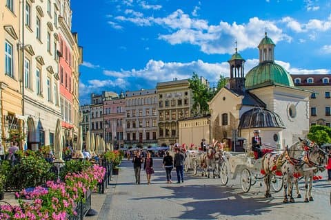 Wroclaw privat tur til Krakow med transport og guide