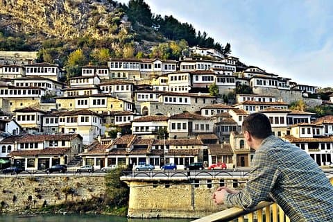 Albanie: visite guidée privée d'une journée complète de Berat au départ de Tirana