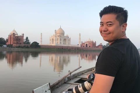 Taj Mahal Private Day Trip by Luxury Car From Delhi