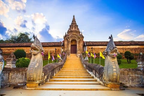 Excursão histórica de dia inteiro: Lamphun e o Reino Hariphunchai