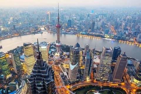 Half-Day Private Tour of Shanghai Bund with River Cruise or Tower View
