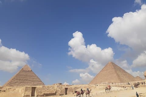Pirâmides de Gizé e Saqqara