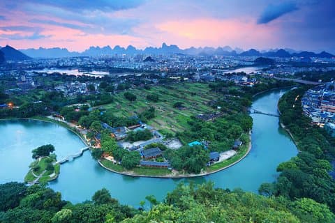 Guilin Private Transfer (englischsprachig) zwischen Guilin Hotels & Yangshuo