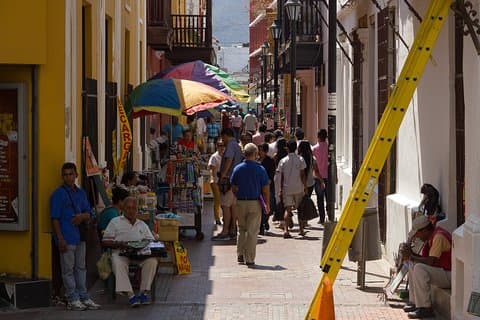 Stadstour door de oude binnenstad en Quinta San Pedro Santa Marta