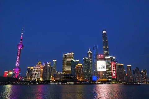 Shanghai Private Day Tour: Yu Garden, Jade Buddha Temple, River Cruise, and More