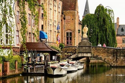 Full Day Private Tour to Brugge & Ghent small group 3 pax