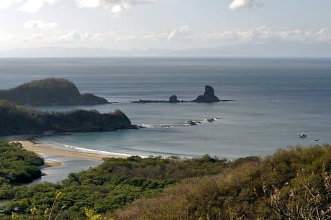 Retraite de luxe sur l'océan Pacifique