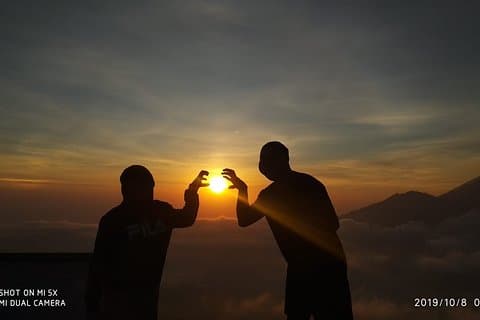Trekking all'alba sul Monte Batur con sorgente termale naturale - All Inclusive