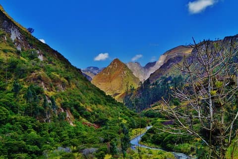 Quilotoa Loop og Toachi Canyon: Fottur 3 dager / 2 netter (PRIVAT tur)