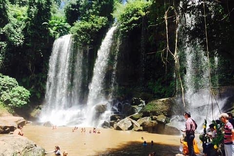 Passeios de dia inteiro na cachoeira Phnom Kulen