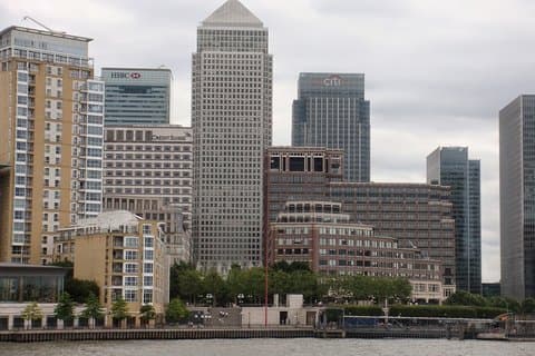 Transferts privés entre les aéroports de Londres Stansted et de Londres City