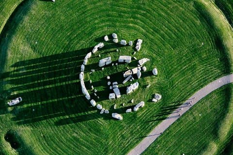 Quintessential England Private Tour. Bewundern Sie Stonehenge und die römische Stadt Bath
