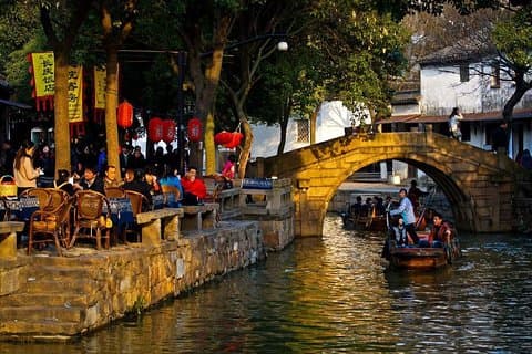 Privat dagstur til Tongli Water Town med båttur og lunsj fra Suzhou