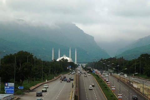 Visite de la ville d'Islamabad avec la mosquée Faisal, le monument du Pakistan et le déjeuner