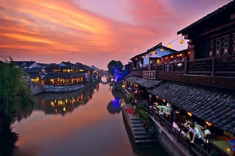 Tour privado de noche a Xitang Water Town desde Hangzhou
