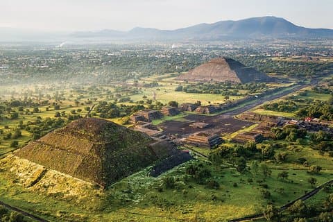 Private Tour Mexico City Teotihuacan Murals Guadalupe Basilica WITH PHOTOGRAPHER
