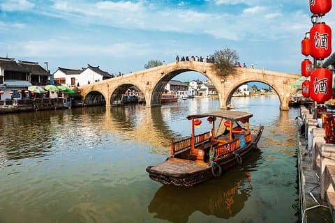 Tour Privado Parada em Zhujiajiao e Destaques de Xangai com Pickup
