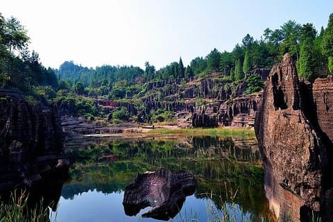 Opdagelsestur til Furong Town og Red Stone Forest Privat fra Zhangjiajie