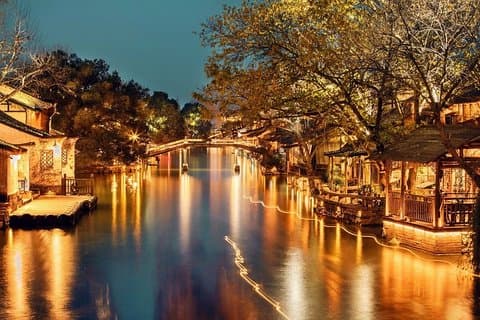 Tour privado de noche a Wuzhen Water Town desde Hangzhou