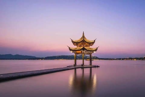 Tour privato di 2 giorni nella città di Hangzhou e Wuzhen Water con opzione All Inclusive