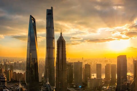 Visite privée en escale des points forts de la ville de Shanghai et coucher de soleil dans la tour de Shanghai