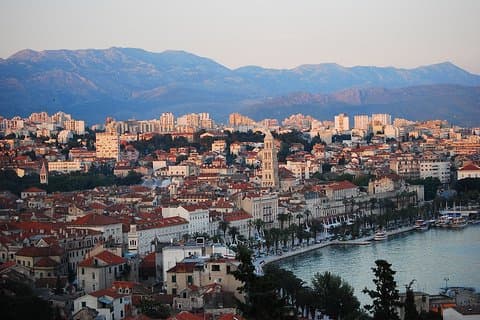 Tour privado de Dubrovnik a Split con recogida en el hotel