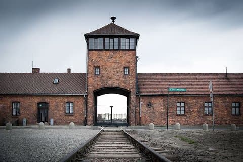 Excursion privée d'une journée à Auschwitz au départ de Cracovie avec prise en charge à l'hôtel