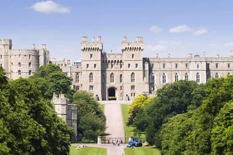 Tour Privado pelo Castelo de Windsor, Stonehenge e Bath
