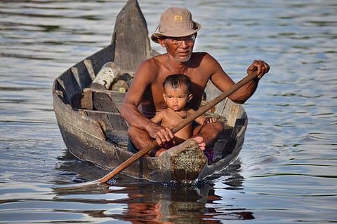 Floating Village & Artisan Heritage: A Journey of Culture & Craft