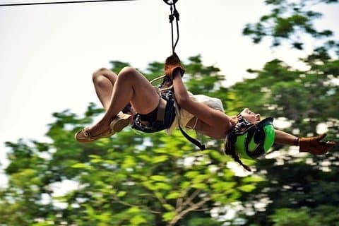 Upplev ATV Shared, Zipline & Cenote! Runda transporter