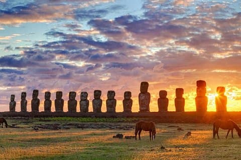 Tour di un'intera giornata sull'isola di Pasqua: statue Moai e attrazioni dell'isola