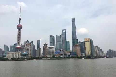 Private Zwischenstopp-Tagestour in Shanghai: Bund, Yu Garden, Xintiandi und mehr