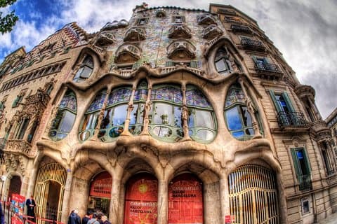 Art Nouveau Private Tour durch Gaudis Barcelona