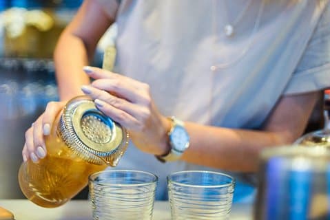 Virtuelle Erfahrung: Cocktails & Geschichten aus Vietnam