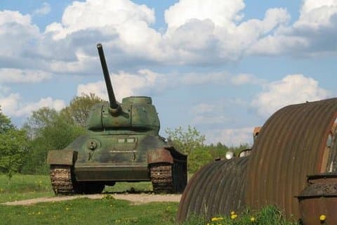 Heldags privat tur til kjernemissilbase og hemmelig sovjetisk bunker