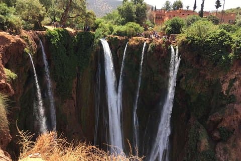 Ganztägige Gruppenreise zu den Ouzoud-Wasserfällen ab Marrakesch