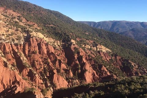 Gita di un giorno sulle montagne dell'Atlante con giro in cammello