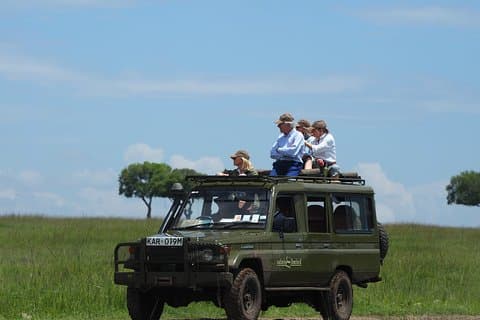 4 dager / 3 netter komfort i Serengeti, Ngorongoro, L Manyara