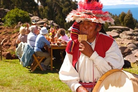 Volledige dag Uros- en Taquile-eilanden met lunch