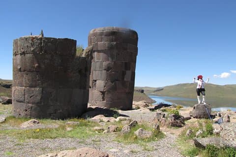 Sillustani Tombs Half Day Tour from Puno