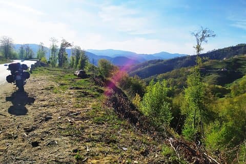4 dagers naturlige og historiske vidundere på Rhodope-fjellet Motorsykkeltur