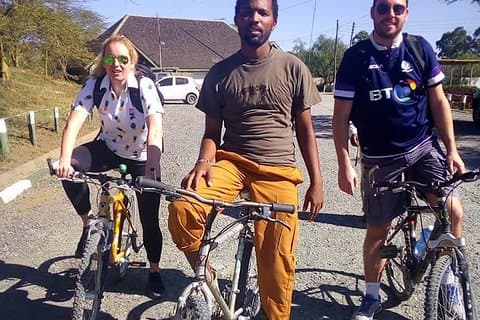 Tour en bicicleta por el Parque Nacional Hell's Gate desde Nairobi