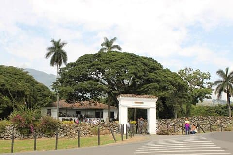 Sugar Cane Hacienda El Paraiso e Nature Day Tour