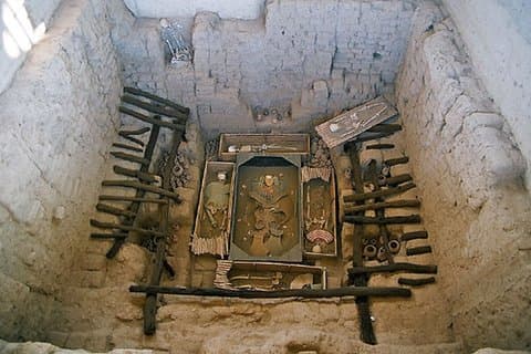 Huaca Rajada Señor de Sipan & Site Museum