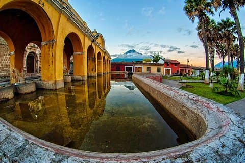 Historisk og kulturel vandretur i Antigua Guatemala