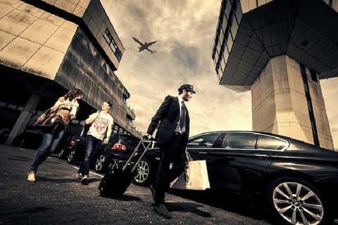 Privétransfer van de luchthaven van Islamabad naar Pakistan