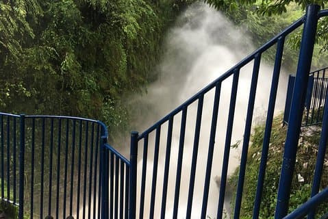 Schnelle Tour durch Devis Fall und Höhle mit Fahrer