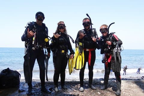 Try Diving at Tulamben Liberty Shipwreck for non-certified divers